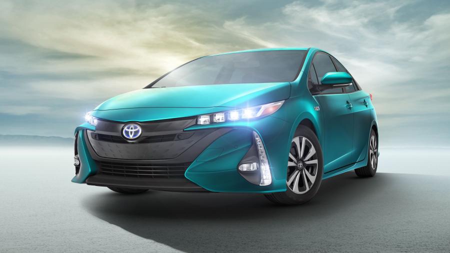  Toyota Prius Prime 2016 года  (NA) (фото 33 из 55)